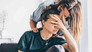 استشارة عاطفية فورية مع الشيخ عمر لحل المشاكل العاطفية بسرعة