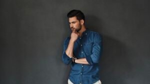 لماذا تغيرت مشاعره فجأة وكيف تساعد استشارة الشيخ عمر في فهم العلاقة